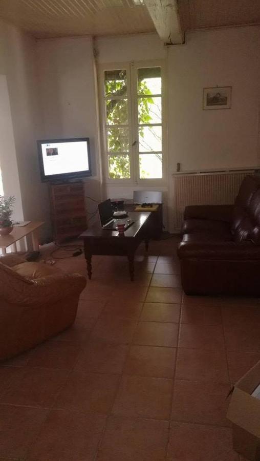 B&B Les Quatre Vents Montpon-Menesterol Экстерьер фото